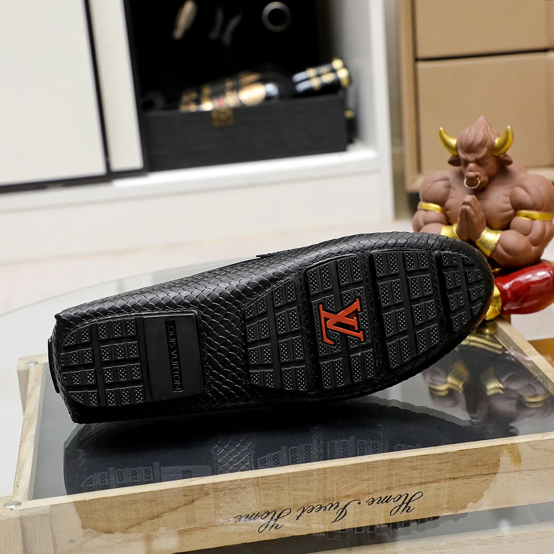Men's shoes 💰360 💰 LV Louis Vuitton's top-quality Peaches men's shoes 💯Original copy of the official website, the upper is made of imported official website 1:1 material ❌Italian 🇮🇹 cowhide surface, imported pigskin lining. It’s definitely not made with ordinary craftsmanship, it’s the model used by celebrities! The factory’s craftsmanship is designed to create the most perfect shoes for trendy men! Colors available! 38-45 yards